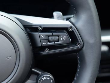 Porsche 992 II Carrera Cabriolet — photo 23
