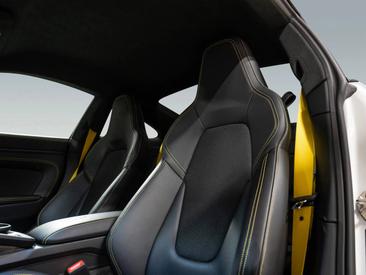 Porsche 992 II GT3 Mit Touring-Paket — photo 17