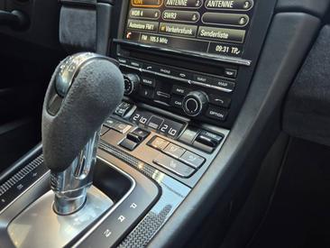 Porsche 991 I Carrera GTS Cabriolet — photo 26