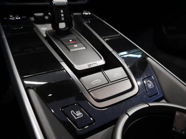 Porsche 992 I Targa 4 — photo 26