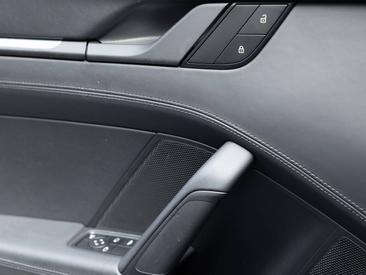 Porsche 992 II Carrera Cabriolet — photo 29