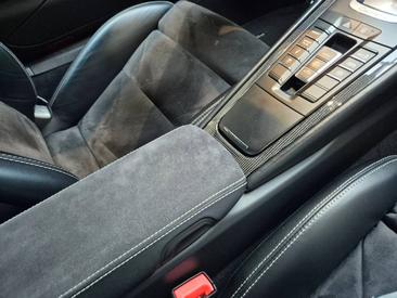 Porsche 991 I Carrera GTS Cabriolet — photo 28