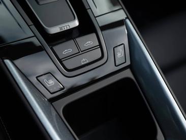 Porsche 992 II Carrera Cabriolet — photo 31
