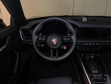 Porsche 992 II Carrera GTS Cabriolet — photo 14