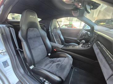 Porsche 991 I Carrera GTS Cabriolet — photo 31