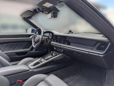 Porsche 992 I Turbo Cabriolet — photo 12