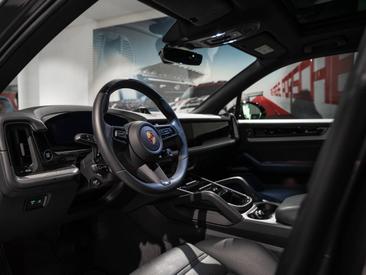 Porsche Cayenne III E-Hybrid — photo 12