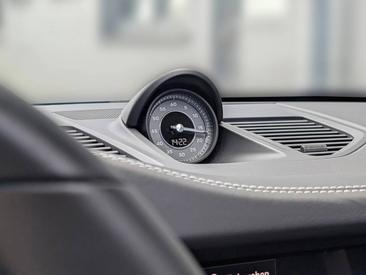 Porsche 992 I Turbo Cabriolet — photo 14