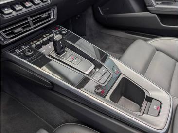Porsche 992 I Turbo Cabriolet — photo 17