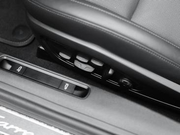 Porsche 992 II Carrera S Cabriolet — photo 19