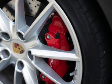 Porsche 992 I Carrera 4S Cabriolet — photo 13