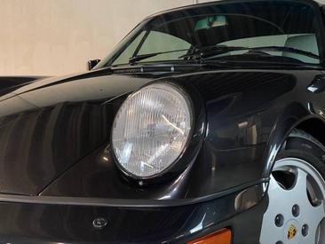 Porsche 964 Carrera 4 Coupe — photo 10