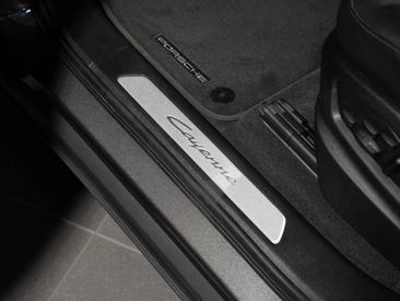 Porsche Cayenne III E-Hybrid — photo 33