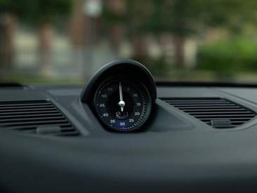 Porsche 992 II Carrera S Cabriolet — photo 34