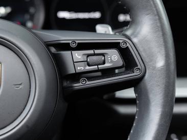 Porsche 992 I Carrera 4S Cabriolet — photo 22