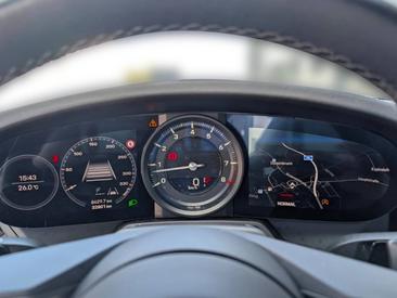 Porsche 992 I Carrera — photo 12