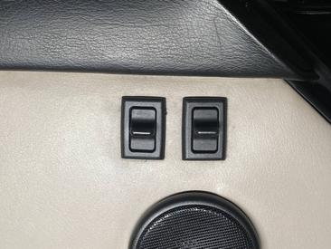 Porsche 964 Carrera 4 Coupe — photo 27