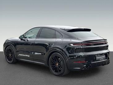 Porsche Cayenne III E-Hybrid Coupé Black Edition — photo 3