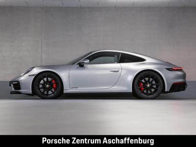 Porsche 992 I Carrera 4 GTS