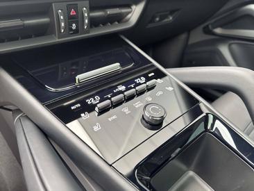 Porsche Cayenne III Coupé Black Edition — photo 21