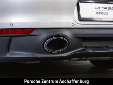 Porsche 992 I Carrera 4 GTS — photo 8