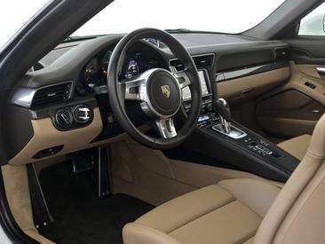 Porsche 991 I Turbo S Cabriolet — photo 11