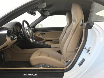 Porsche 991 I Turbo S Cabriolet — photo 12
