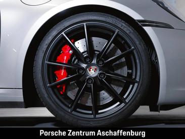Porsche 992 I Carrera 4 GTS — photo 11