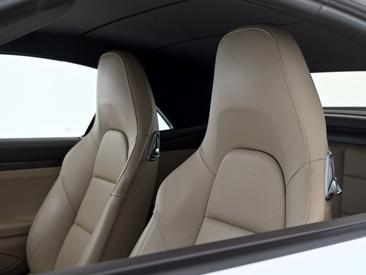 Porsche 991 I Turbo S Cabriolet — photo 18