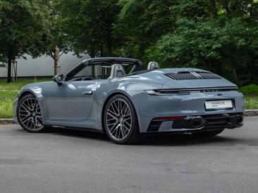 Porsche 992 I Carrera 4S Cabriolet — photo 3