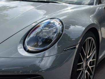 Porsche 992 I Carrera 4S Cabriolet — photo 12