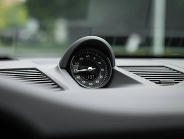 Porsche 992 II Carrera — photo 27