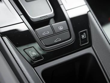 Porsche 992 II Carrera — photo 28