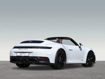 Porsche 992 II Carrera 4 GTS Cabriolet — photo 12