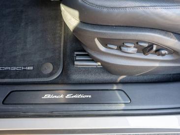 Porsche Cayenne III E-Hybrid Black Edition — photo 23