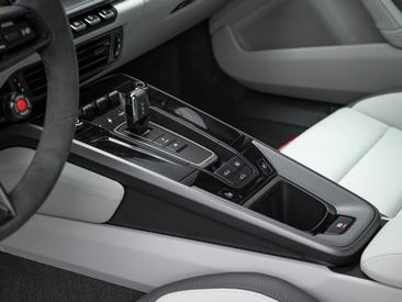 Porsche 992 II Carrera — photo 31