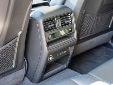 Porsche Cayenne III E-Hybrid Black Edition — photo 25