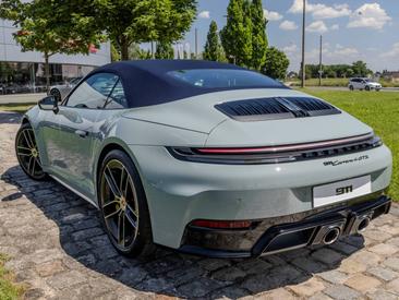 Porsche 992 II Carrera 4 GTS Cabriolet — photo 3