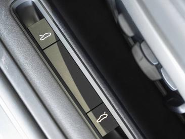 Porsche 992 II Carrera S — photo 31