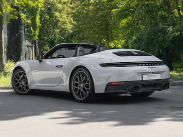 Porsche 992 II Carrera Cabriolet — photo 3
