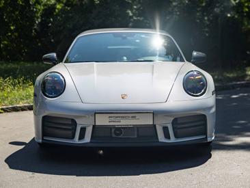Porsche 992 II Carrera Cabriolet — photo 4