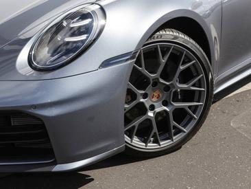 Porsche 992 II Carrera — photo 7