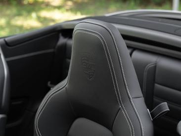 Porsche 992 II Carrera Cabriolet — photo 14