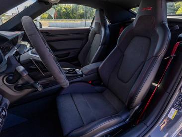 Porsche 992 II Carrera 4 GTS Cabriolet — photo 18