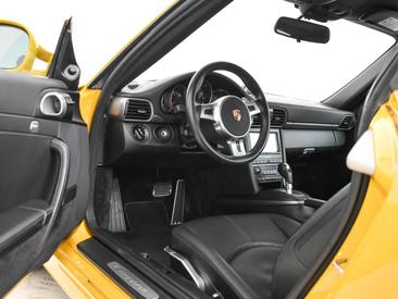 Porsche 997 II Carrera — photo 17