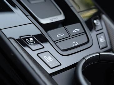 Porsche 992 II Carrera Cabriolet — photo 21