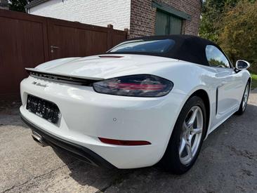 Porsche 718 Boxster T — photo 6