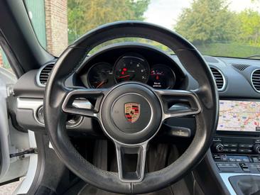 Porsche 718 Boxster T — photo 15