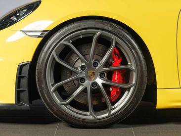 Porsche 718 Spyder — photo 8