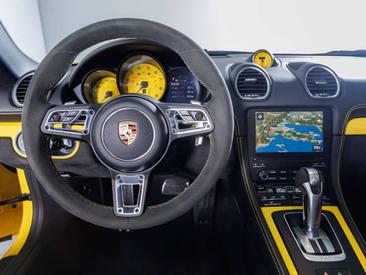 Porsche 718 Spyder — photo 12